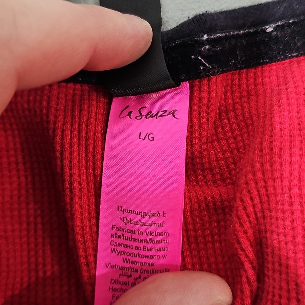 La SENZA Large Red Top - Picture 6 of 7
